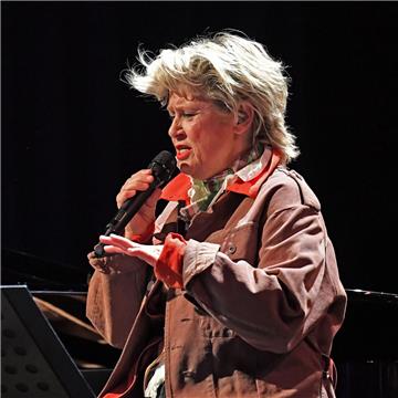 Seaside Jam in der Stadthalle mit Gitte Haenning. Foto Scheschonka
