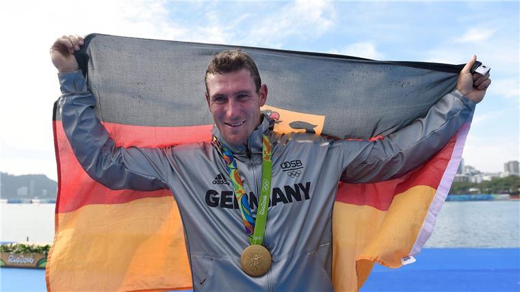 König der Canadier: Sebastian Brendel beendet Karriere Sebastian Brendel wurde in Rio wie vier Jahre zuvor in London Olympiasieger im C1 über 1000 Meter.