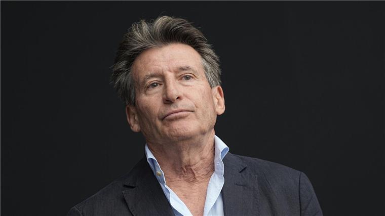 Gentest für Frauen vor WM: Coe sieht breite Unterstützung Sebastian Coe, Präsident des Leichtathletik-Weltverbandes, verteidigt die Geschlechtertests für Frauen vor der WM. (Archivbild)