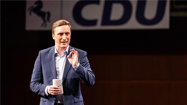 Lechner sieht Krankenhäuser und Kitas als Hauptthema Sebastian Lechner (CDU) spricht.