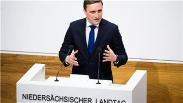 Sebastian Lechner, Fraktionsvorsitzender der CDU-Fraktion, spricht im Landtag Niedersachsen.