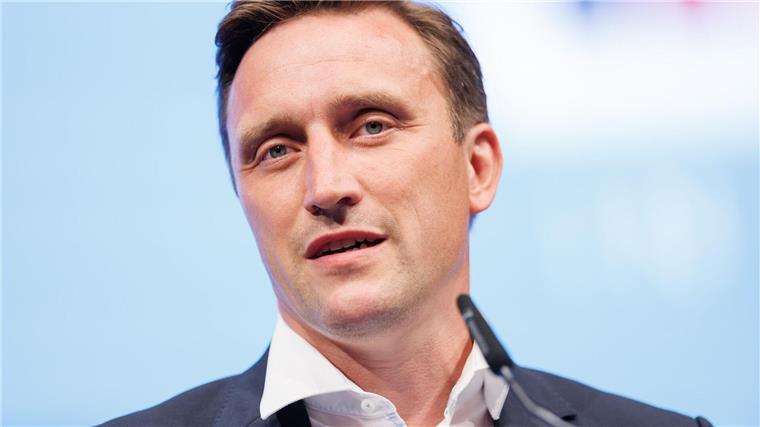 „Friedenskanzler“ Merz: Drei Erkenntnisse vom CDU-Parteitag Sebastian Lechner will 2027 die rot-grüne Regierung von Olaf Lies (SPD) ablösen.