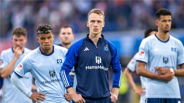 Baumgart will erst die Arbeit, dann die Kunst Sebastian Schonlau (Mi) kehrt nach seiner Sperre in den HSV-Kader zurück.