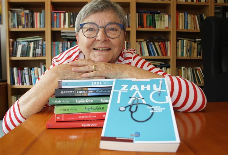 Sechs Bücher hat Angelika Griese bereits geschrieben. In dreien davon ermittelt Kriminalhauptkommissarin Mona Butenschön. Die drei anderen enthalten eine Reihe von Kurzkrimis. 