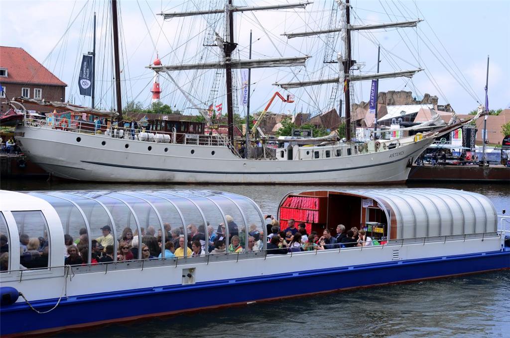 Seestadtfest und Hafenrundfahrt
