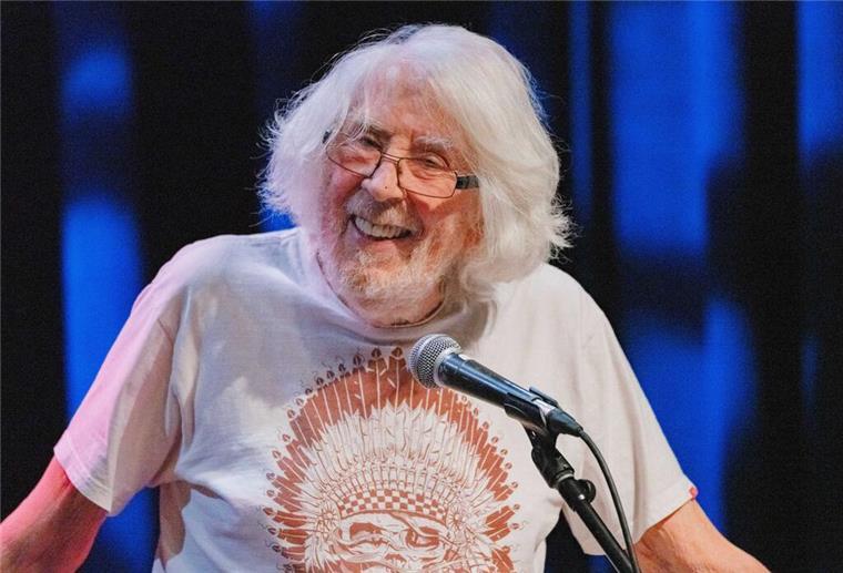 Sein letztes Konzert gab der „Godfather of British Blues“ 2022.