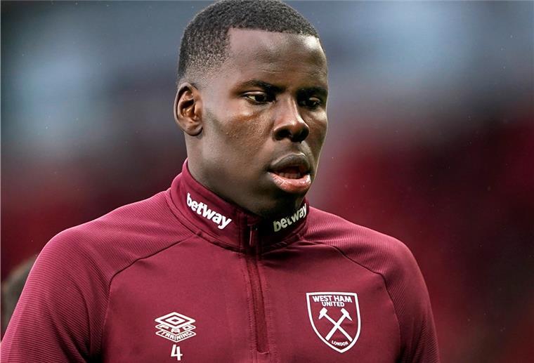 Nach Vorwurf der Tierquälerei: Zouma droht Aus in Nationalteam Sein Verhalten hat Konsequenzen: Frankreichs Fußballtrainer Didier Deschamps überlegt, Kurt Zouma aus der Nationalmannschaft auszuschließen.