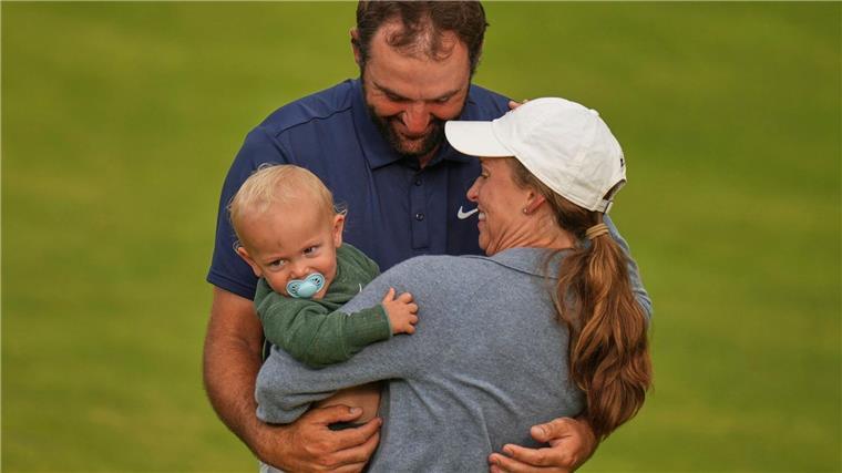 Schefflers besonderer Moment nach dem British-Open-Triumph Seine Familie ist das Wichtigste für Scottie Scheffler.