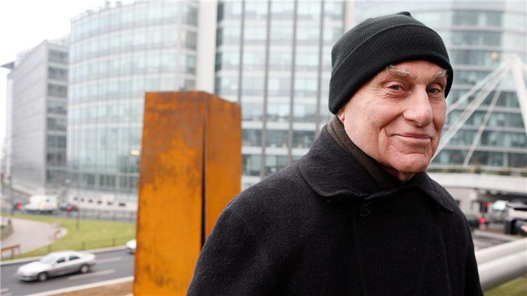 Der Meister des Stahls: US-Künstler Richard Serra gestorben Seinen Entwurf für das Holocaust-Mahnmal in Berlin zog Richard Serra im Streit wieder zurück.