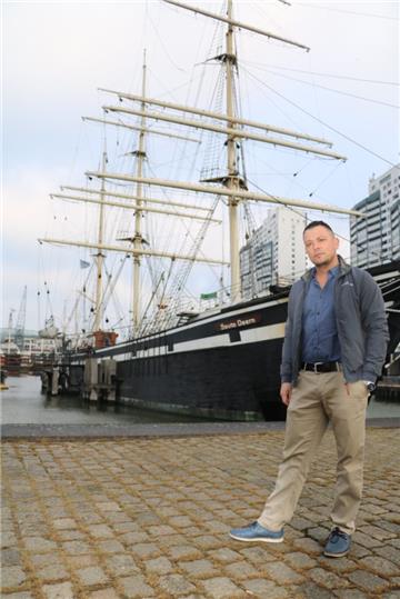 Seit 20 Jahren arbeitet Sakib Hasanspahic auf der „Seuten Deern“. Von der Solidarität der Bremerhavener ist er sehr gerührt. „Das tut unheimlich gut.“