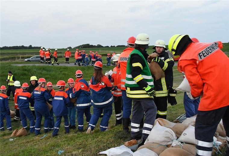 Zwei Tage volles Programm - Jubiliäum Feuerwehr Cappel Feuerwehr Cappel