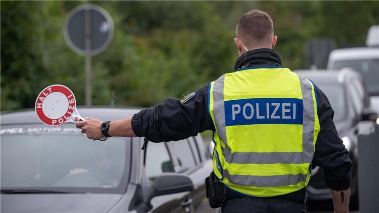 Bilanz zu neuen Grenzkontrollen: 1.000 Zurückweisungen Seit dem 16. September wird an allen deutschen Landesgrenzen kontrolliert. (Archivbild)