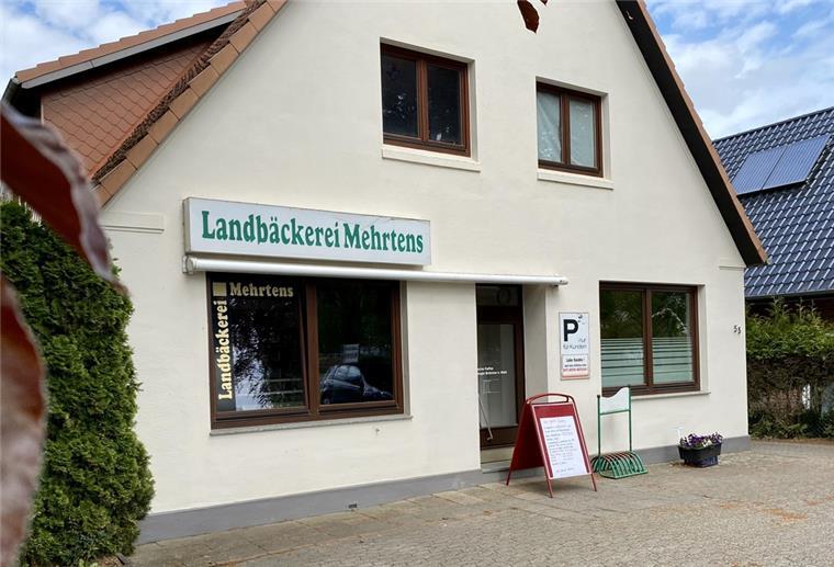 Schock für Stammkunden: Bäckerei Mehrtens in Debstedt schließt Seit dem 9. Mai bleiben die Regale in der Debstedter Filiale der Bäckerei Mehrtens aus Spaden leer.