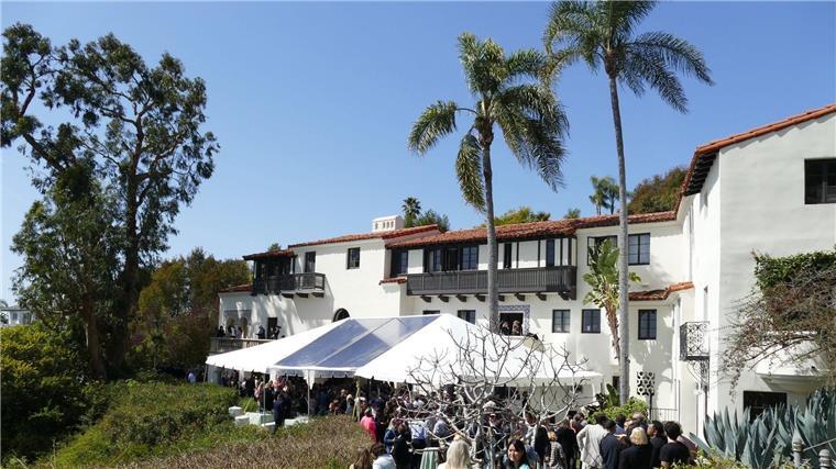 Wie bedeutend Pacific Palisades für Deutschland ist Seit den 90ern ist die Villa Aurora eine Stätte der Begegnung und des deutsch-amerikanischen Kulturaustauschs. Der deutsche Film feiert hier seinen traditionellen Oscar-Empfang. (Archivbild)