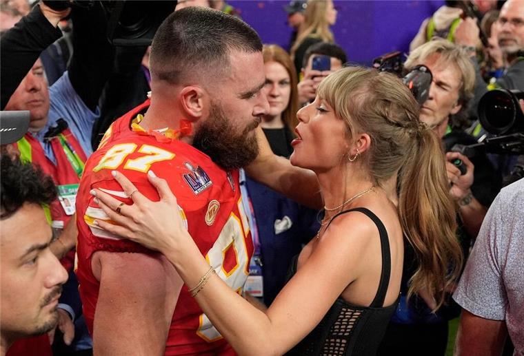 Seit knapp einem Jahr ist der American-Football-Spieler Travis Kelce an der Seite von Taylor Swift. (Archivfoto)