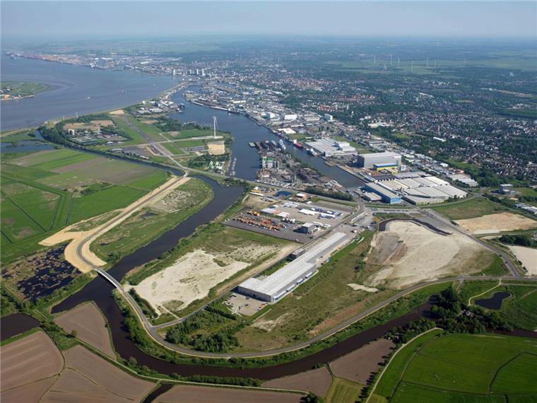 Bremerhaven: Neue Straße im Industriegebiet Luneplate Seit Montagvormittag ist die neue Erschließungsstraße ins künftige Industriegebiet Luneplate freigegeben. Achtung Autofahrer: Im Einmündungsbereich Seeborg/Am Luneort hat sich die Vorfahrt geändert.