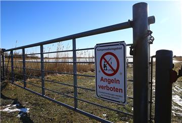 Seit Oktober 2020 hängt dieses Schild an den Zugängen der Pütten am Beckmannsfelder Weg. Bis dahin war dort das Angeln geduldet.