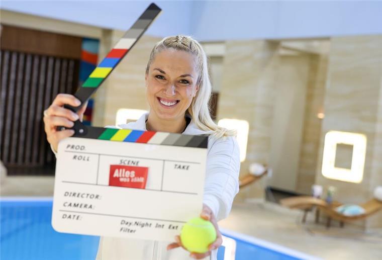 Set statt Centre Court: Tennisspielerin Sabine Lisicki übernimmt eine kleine Rolle in der RTL-Vorabendserie „Alles was zählt“.