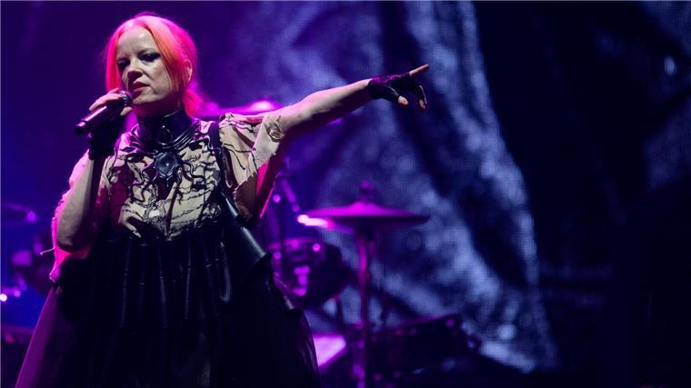 Achtes Album von Garbage: „Sonst wäre ich verrückt geworden“ Shirley Manson von der Band Garbage in Aktion. (Archivbild)