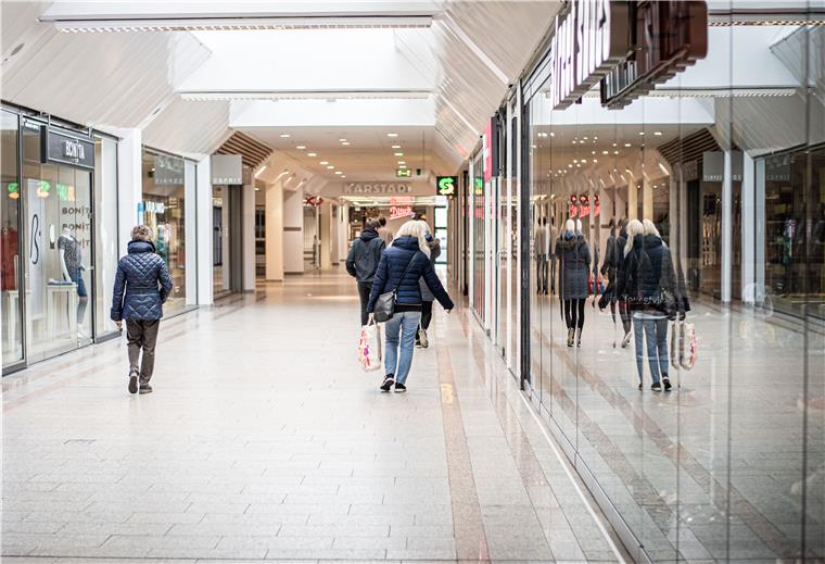 So denken Nordlichter über die Corona-Lockerungen Shoppen ist ab nächster Woche teilweise wieder erlaubt - allerdings unter Auflagen.