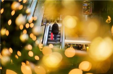 Shopping an Heiligabend in Bremerhaven? Fällt dieses Jahr aus. Weil der 24. Dezember auf einen Sonntag fällt. Und nur sehr wenige Geschäfte öffnen (dürfen).