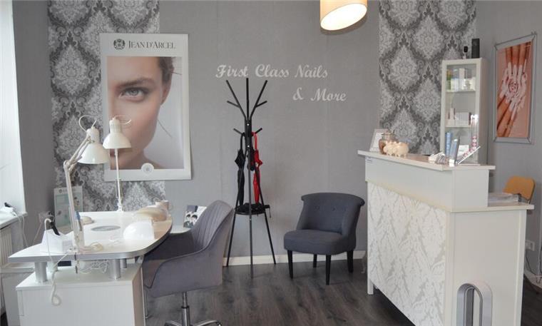 Geschäftserweiterung bei „First Class Nails & more“ in der Ludwigstraße 16-18 Sich wohlfühlen im „First Class Nails & more“.