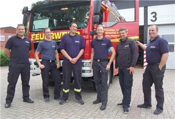 Sie führen die Feuerwehr Rodenkirchen mit unterschiedlichen Schwerpunkten (von links): Die Gruppenführer Oberlöschmeister Thomas Nemeyer und Löschmeister Marlo Wiemer, Ortsbrandmeister Lars Stratmann und sein neuer Stellvertreter Stefan von der Lieth sowie die Gruppenführer Löschmeister Florian Oellrich und Löschmeister Eike von Lienen.
