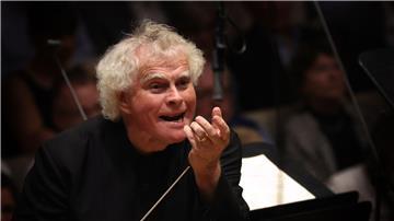 Sir Simon Rattle ist neuer Chefdirigent des Symphonieorchesters des Bayerischen Rundfunks.