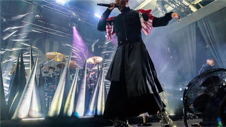 Kraftvoller Cross-over-Rock: Skunk Anansie mit Statement Skin, die Sängerin mit jamaikanischen Wurzeln, kleidet sich gern extrovertiert, besonders auf der Bühne. (Archivbild)