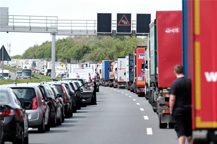 So funktioniert eine Rettungsgasse.