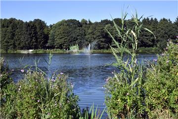 So schön kann es im Speckenbütteler Park in Bremerhaven sein.