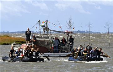 So schön war es am Wochenende im Kutterhafen in Wremen. Foto: Ulich