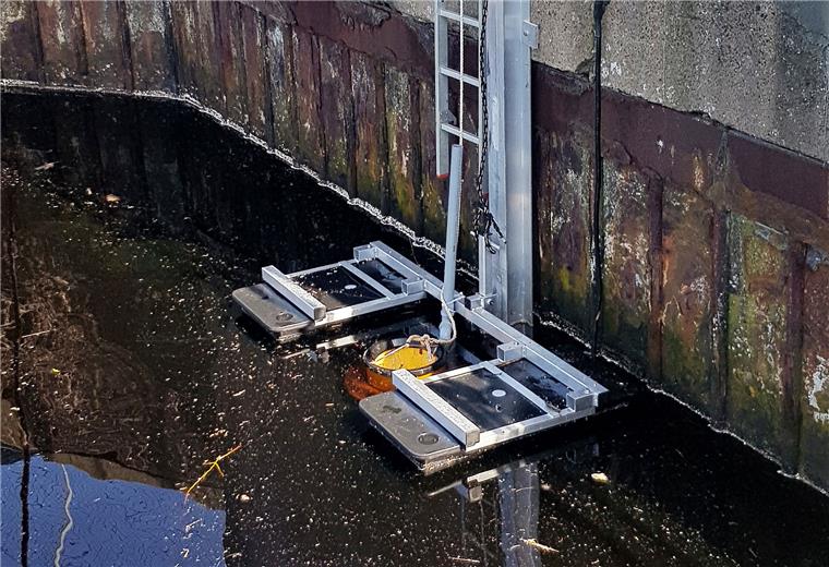 Bremenports sucht Platz für „Mülleimer“ So sieht ein Seabin aus – eine Art Eimer filtert Müll von der Wasseroberfläche.