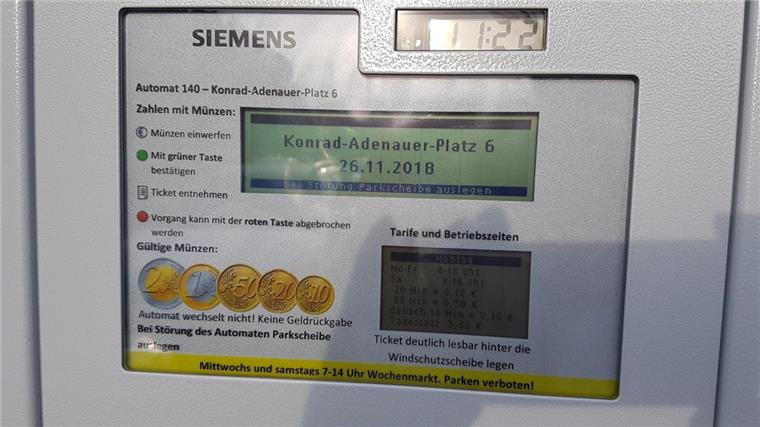 Kamera in Automaten: Das sagt die Parkgesellschaft Bremerhaven So wie hier auf dem Konrad-Adenauer-Platz sehen die Parkautomaten in Betrieb aus.