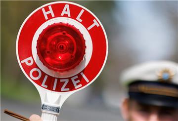 Sogenannte Raser und Poser waren bei einer Polizeikontrolle in Bremerhaven im Fokus. 