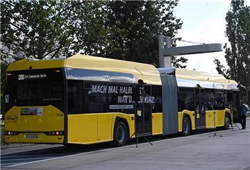 Elektrobetriebener Gelenkbus