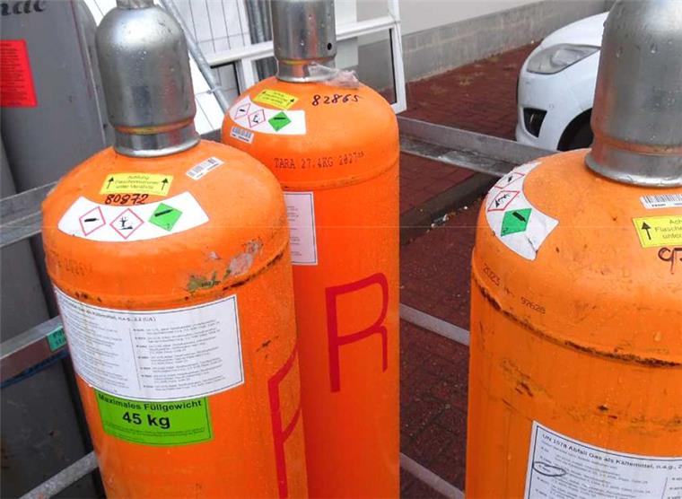 Rotersand: Gasflaschen-Diebe richten hohen Schaden an Solche Gasflaschen wurden in Bremerhaven geklaut.