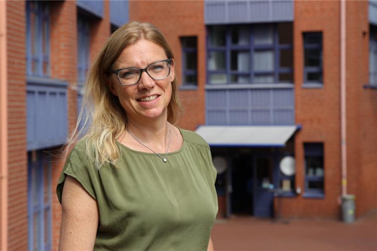 Die Qual der Studienwahl: So klappt das Studium in Bremerhaven Sonja Puncken-Kassen unterstützt potenzielle Studierende an der Hochschule Bremerhaven mit gezieltem Bewerbermanagement.