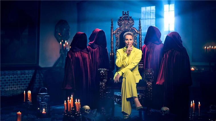 Mehr Intrigen, mehr Tränen: Neue Staffel der „Verräter“-Show Sonja Zietlow moderiert auch die zweite Staffel der RTL-Show „Die Verräter - Vertraue niemandem!“.