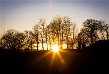 Sonniges Wetter rund um den Jahreswechsel.