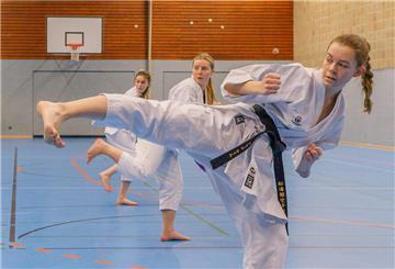 Sophia Reim, Inga Lauskan und Valeria Serafimor freuen sich nach der erfolgreichen EM auf die nächste Herausforderung.