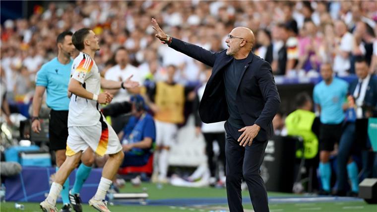 Nicht nur Olmo begeistert: Spaniens Helden von der Bank Spaniens Trainer Luis de la Fuente trifft mit seinem Team im EM-Halbfinale auf Frankreich.