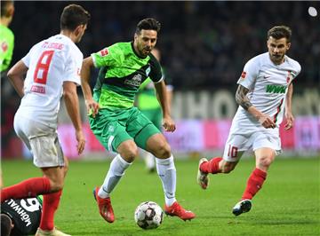 Spielt Stürmer-Oldie Claudio Pizarro auch in der kommenden Saison für Werder Bremen?