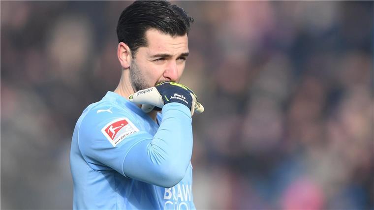 Spielte mit gebrochenem Daumen: Torwart Marko Johansson von Eintracht Braunschweig.