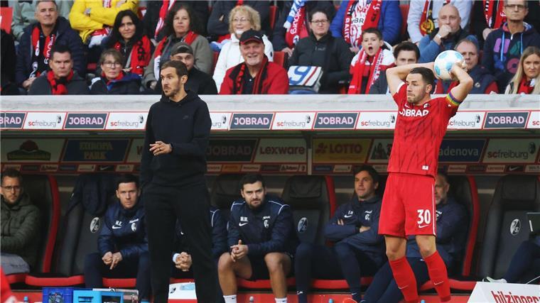 Freiburger Härtefälle: Auch der Kapitän muss kämpfen Spielten einst noch zusammen: Trainer Julian Schuster und Kapitän Christian Günter (r.).