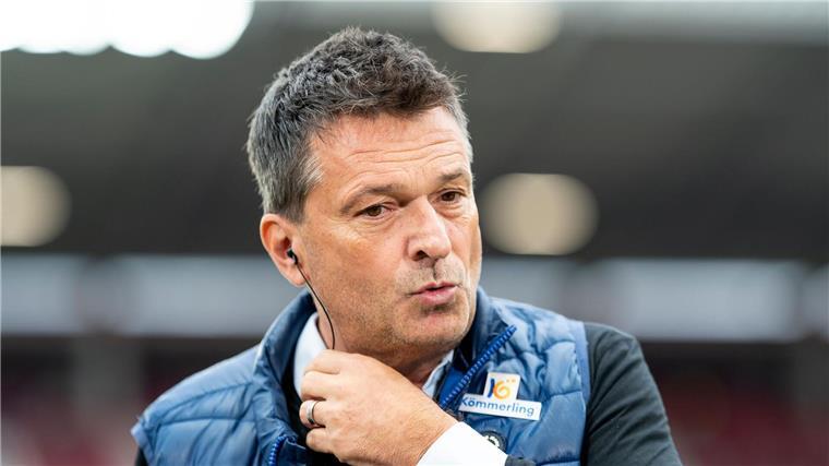 Mainz-Boss Heidel: RB „weit entfernt von einem großen Club“ Sportvorstand Christian Heidel vom FSV Mainz 05 sieht RB Leipzig noch weit entfernt von einem großen Club.