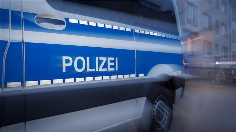 Spürhunde halfen der Polizei bei der Suche nach der vermissten 13-Jährigen. (Symbolbild) 