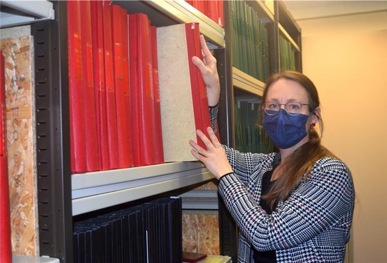 Bremerhaven: Leiterin des Stadtarchivs erläutert Namenswahl Stadtarchiv-Leiterin Dr. Julia Kahleyß findet in den Geburtenbücher Hinweise auf die Namens-Vorlieben vergangener Zeiten.