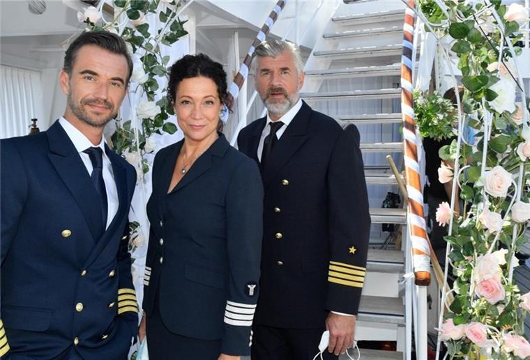 ZDF-Stars arbeiten wieder in Bremerhaven Star-Aufgebot im Hafen: Florian Silbereisen, Barbara Wussow und Daniel Morgenroth stehen die beiden kommenden Wochen vor der Kamera.