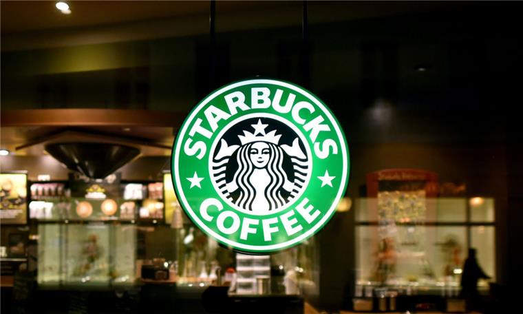 Nicht nur "Starbucks" sagt "Ja" zu Bremerhaven "Starbucks" kommt ins Mein Outlet: Das hat die deutsche Agentur des Konzern aus Seattle jetzt bestätigt.